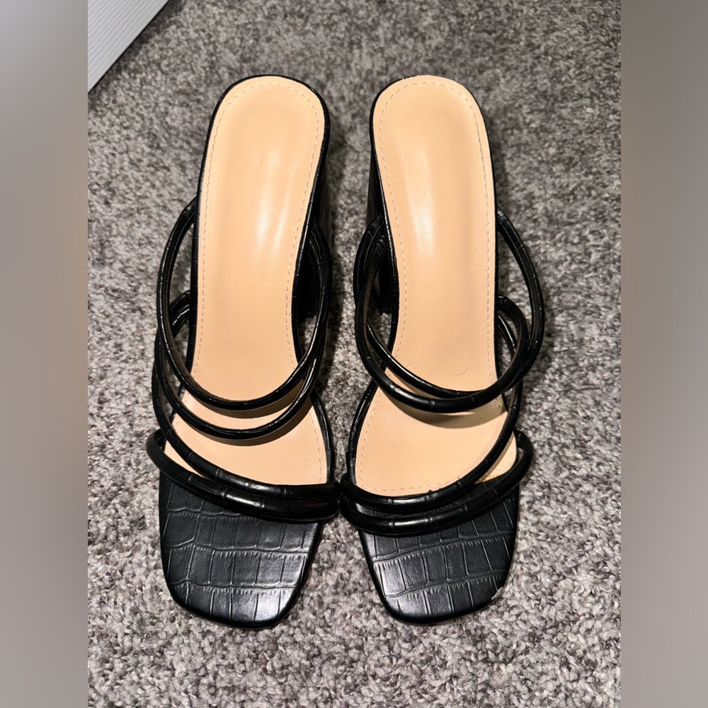 Black chunky heels